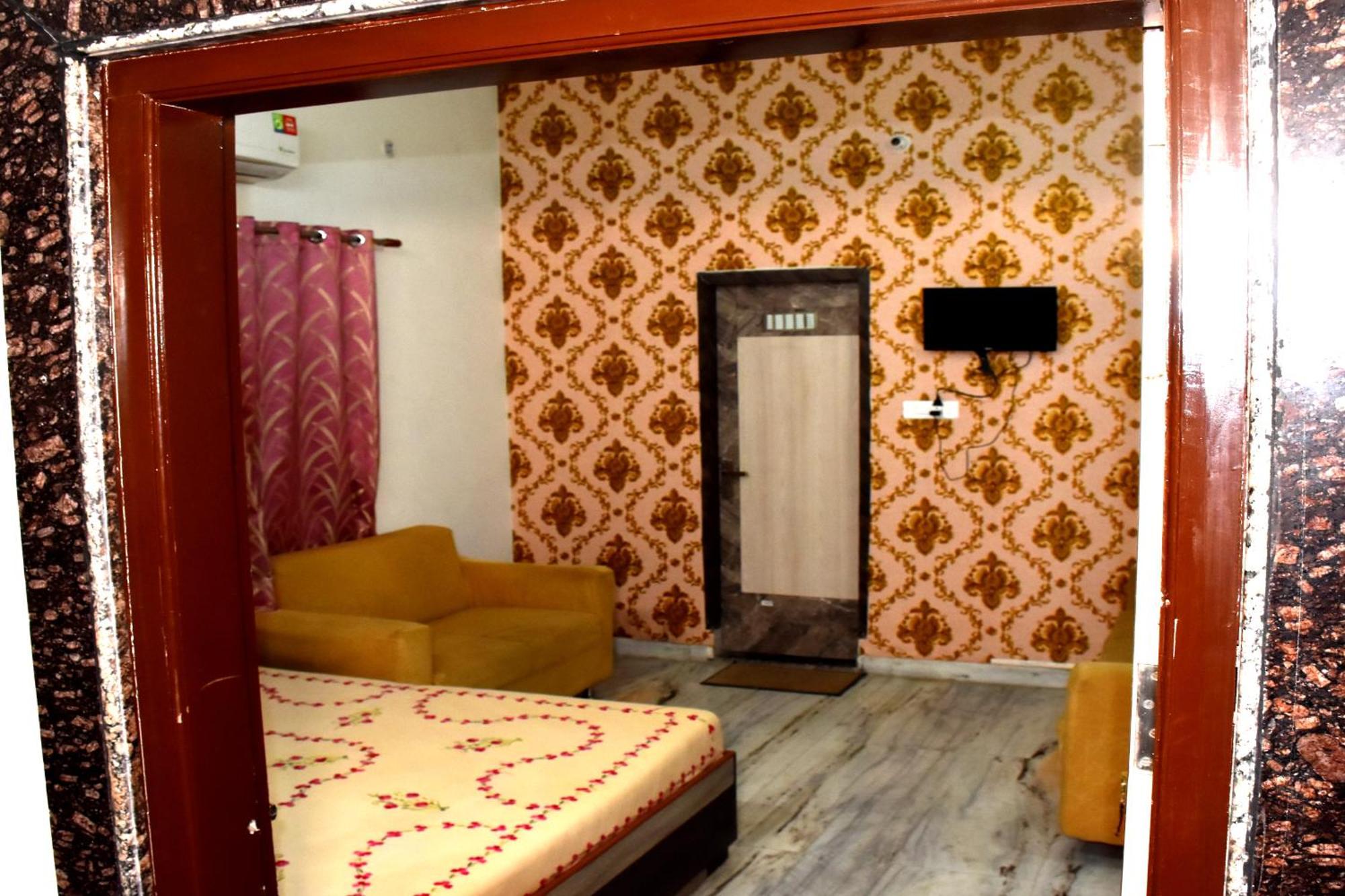 Ramaya Home Stay Varanasi Dış mekan fotoğraf