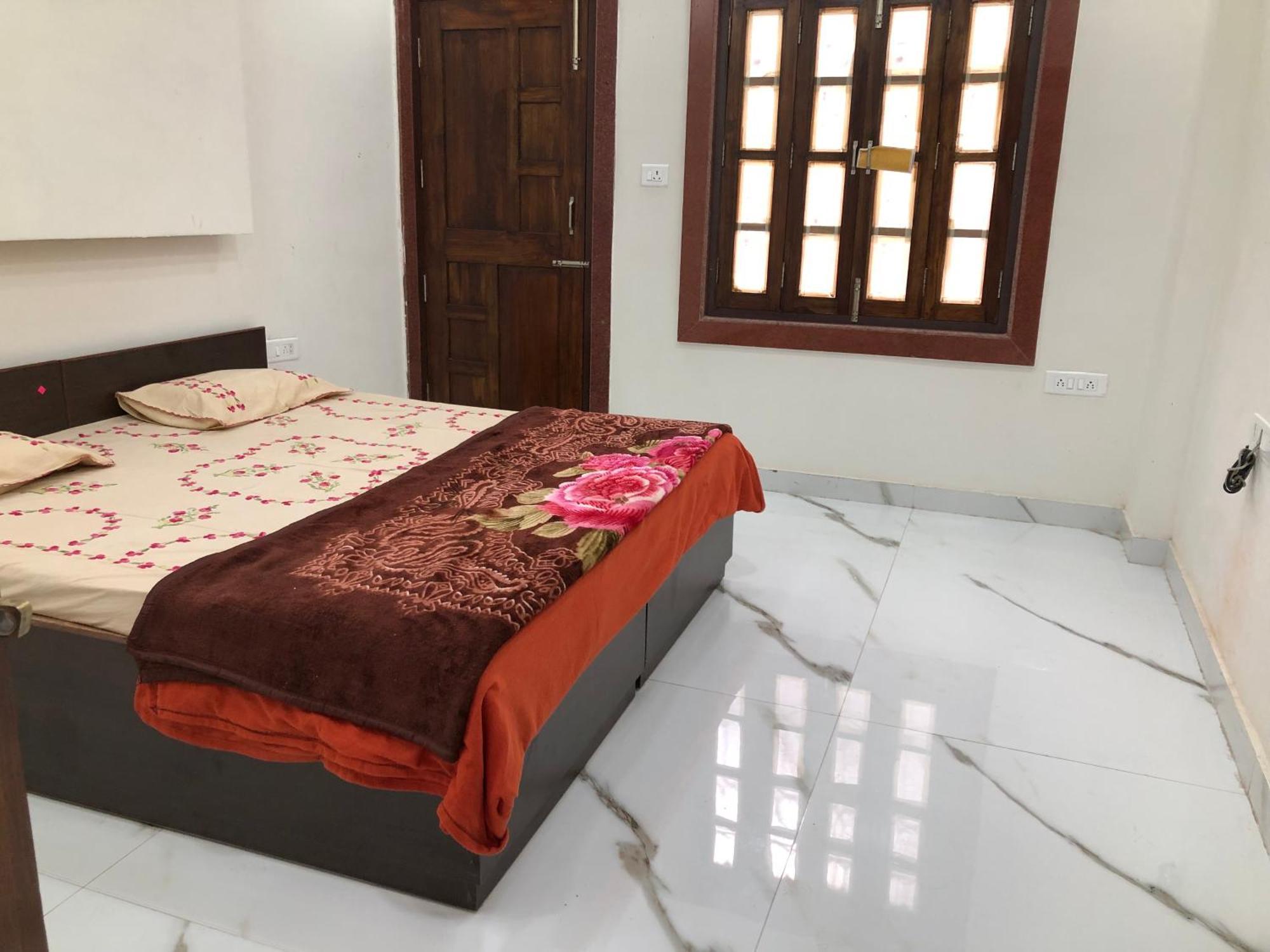 Ramaya Home Stay Varanasi Dış mekan fotoğraf