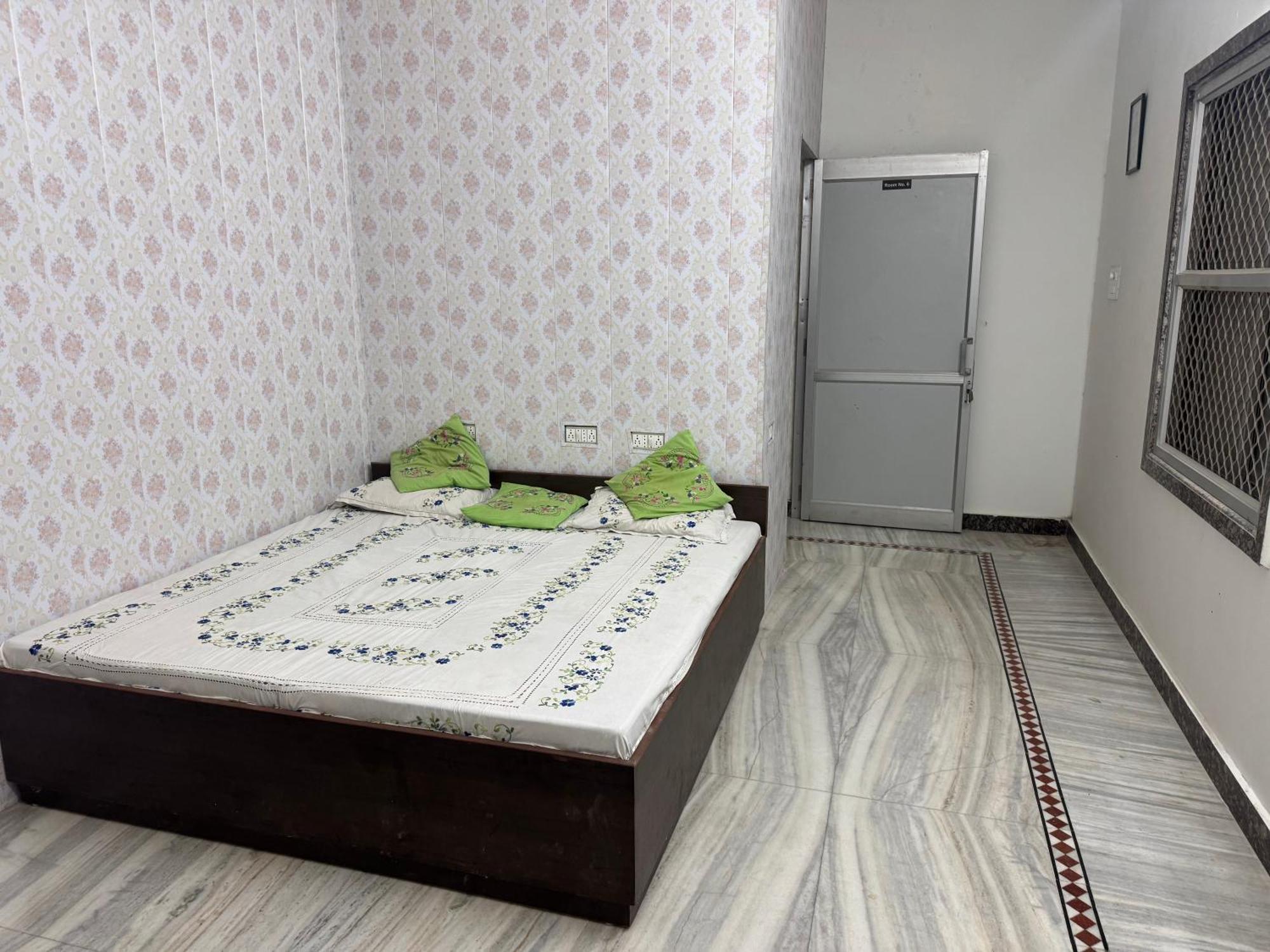 Ramaya Home Stay Varanasi Dış mekan fotoğraf
